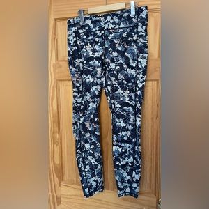 Lululemon speed up tight 28’’ full-on Luxtreme